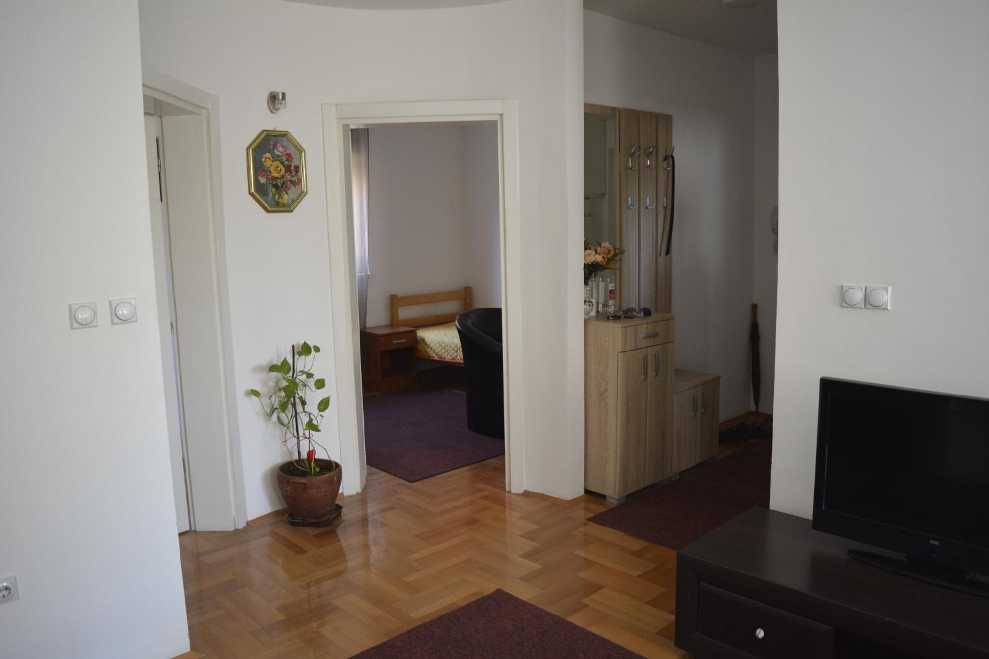 Apartman Πίροτ Εξωτερικό φωτογραφία