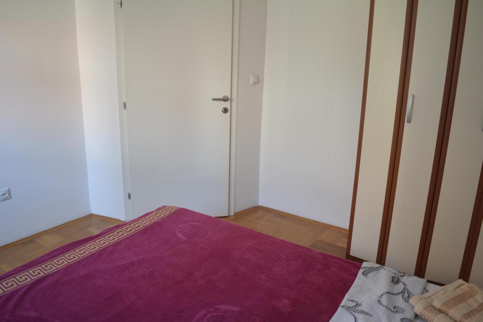 Apartman Πίροτ Εξωτερικό φωτογραφία
